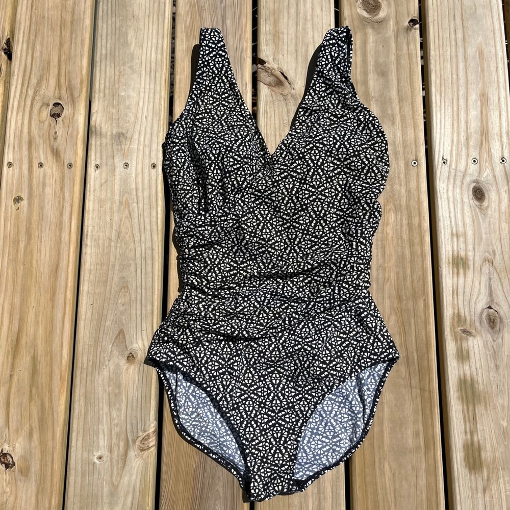 L.L. Bean Swimsuit One Piece Black White Wrap‎ Slimming V Neck 14 Long